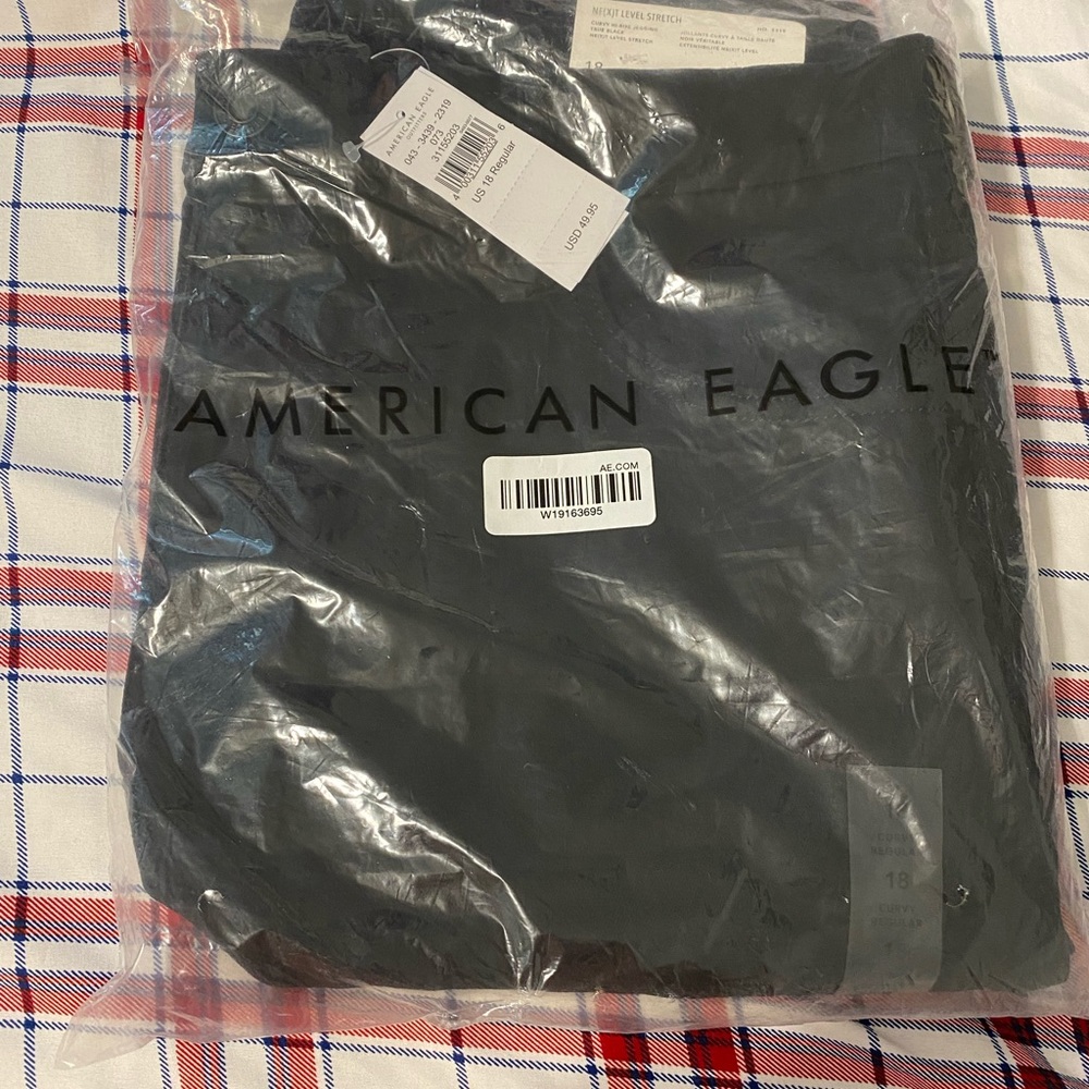 Black American eagle pants never even opened!